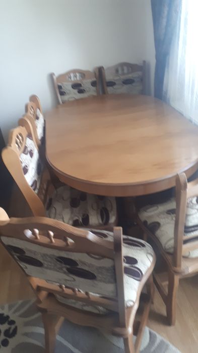 Masa lemn masiv ovală