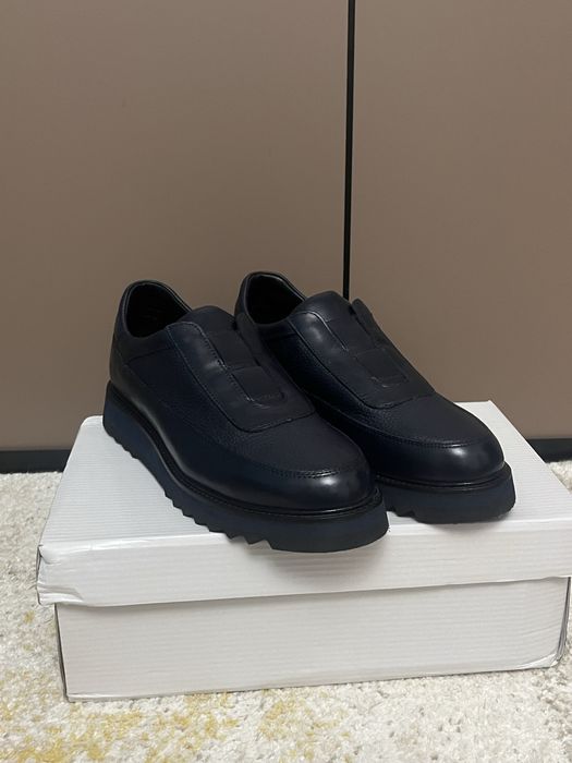 Мужской кожаный классический кроссовки