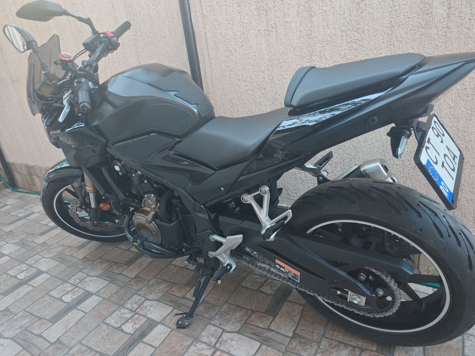 Vând Honda CB500F 2023
