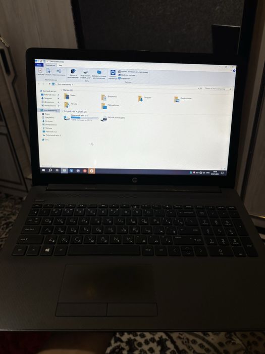 Noutbuk HP G7 250 N4020