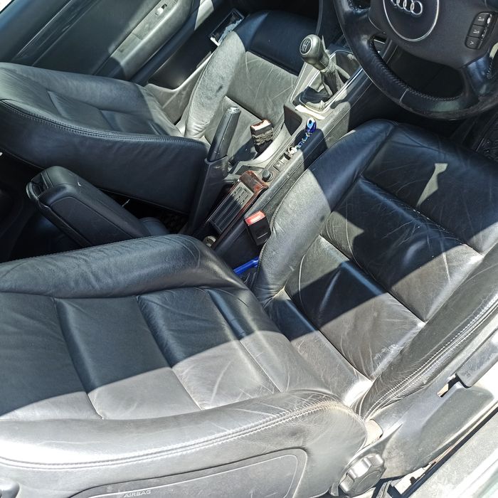 Ауди а4 б6 1.8т на части