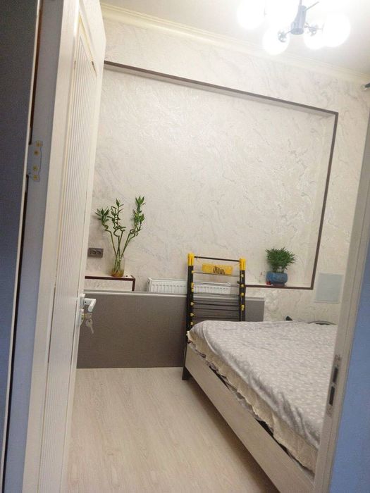 Яшнабад ЖК Азия Хаус продаю квартиру  2/7/8  44м2