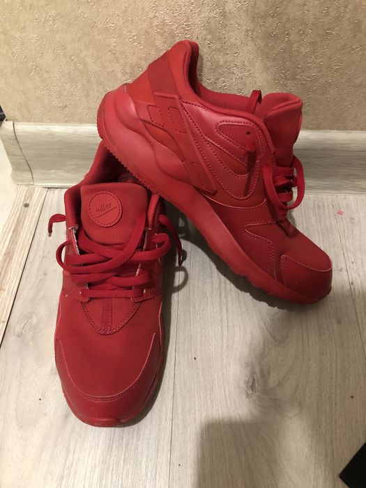 Кроссовки Nike 10,5
