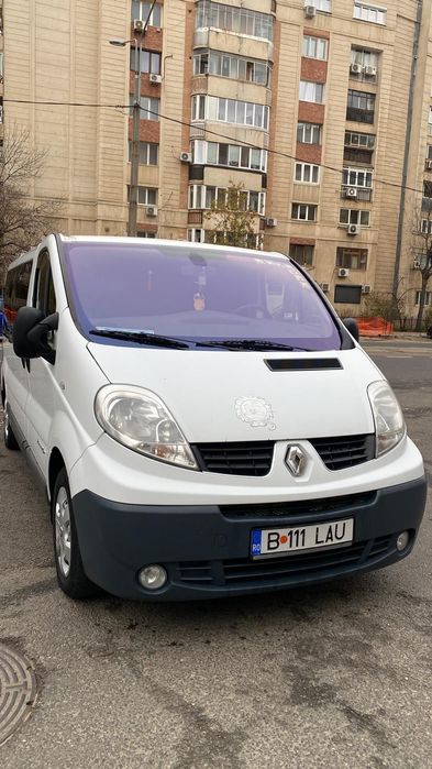 Microbuz persoane Renault Trafic 2.0-2012