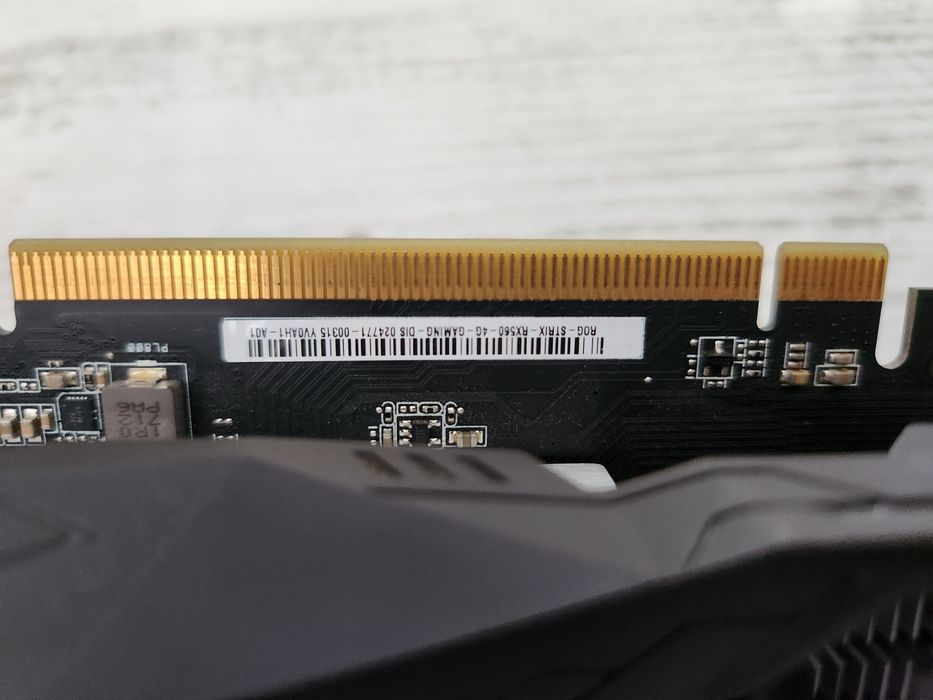 Видео карта AMD ASUS STRIX Radeon RX 560 4GB