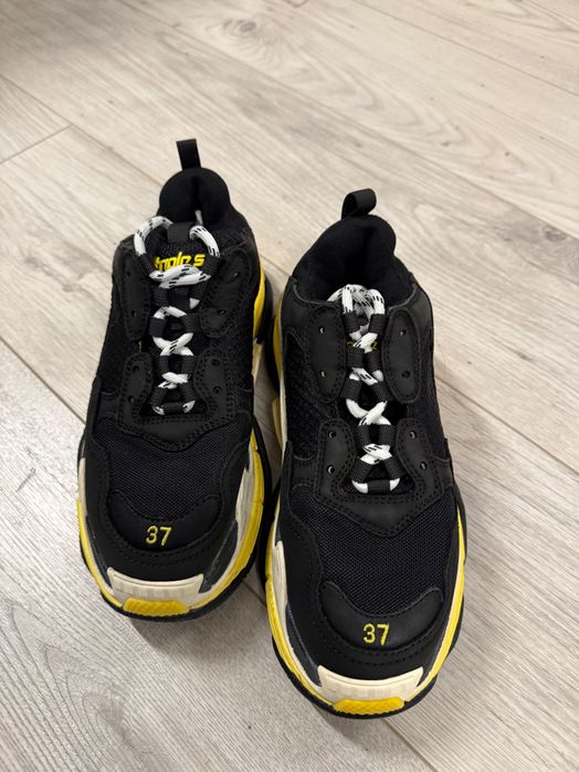 Дамски обувки Balenciaga Triple S