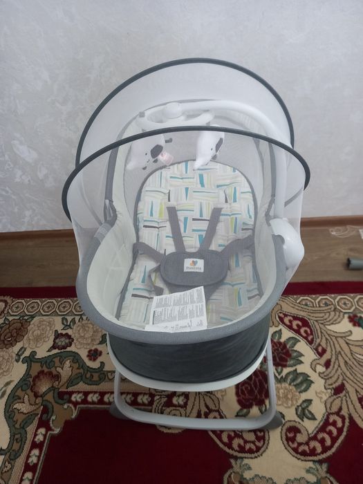 Продам маниеж шезлонг 3 в 1. 25000 тг.