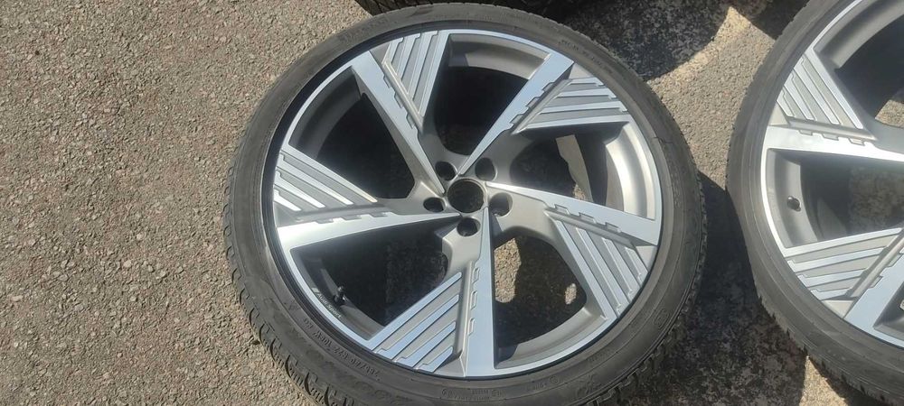 Оригинални джанти AUDI 22"
