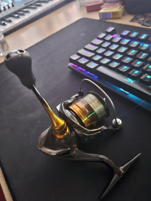 Shimano Soare 22 C2000SSHG