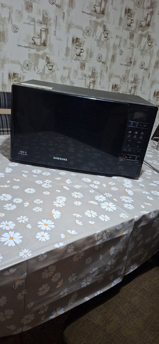 Cuptor cu microunde Samsung