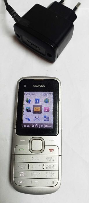 NOKIA C1-01 + Зарядно