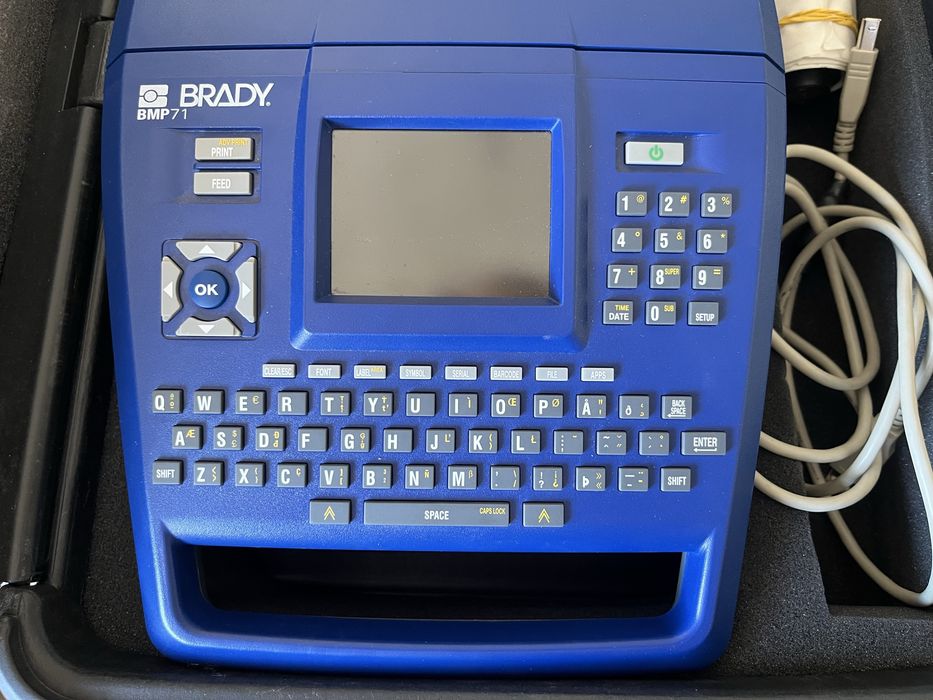 Принтер за печатене на етикети Brady BMP 71