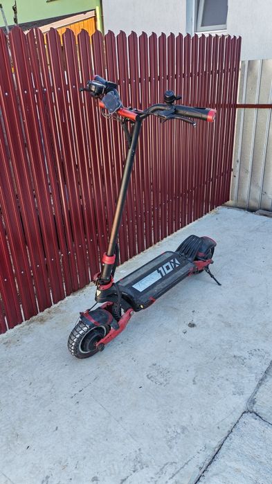 Vând trotinetă zero 10X