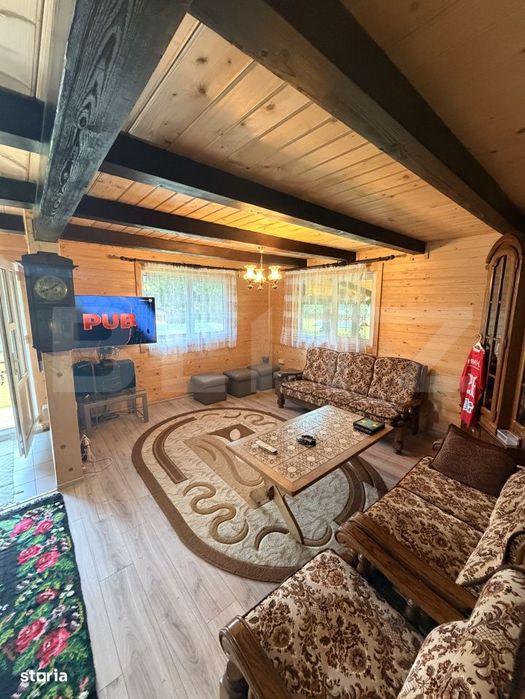 Casa de vacanta , 114 mp , 1080 mp teren, Vama, Bucovina