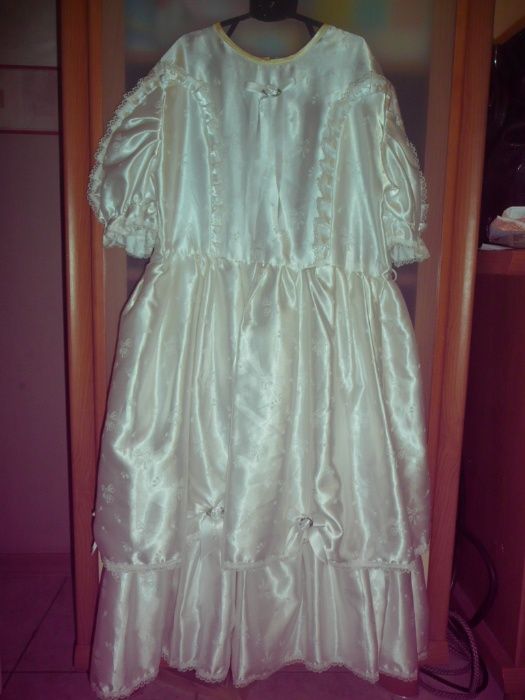 НОВА официална рокля, подходяща за шаферка и др.