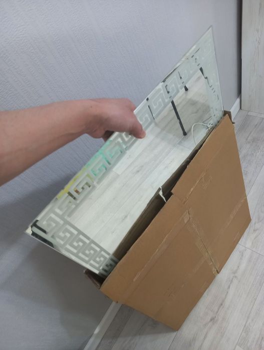 Продам Зеркало для ванны