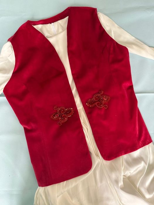 Жилеткалар сатылады