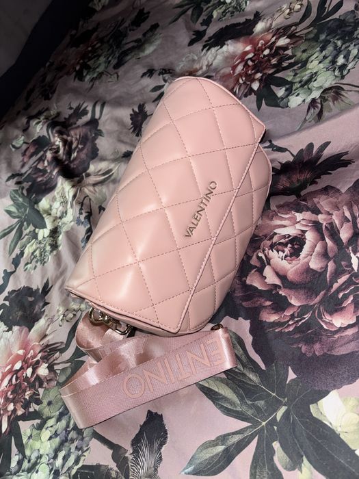 Valentino оригинална чанта