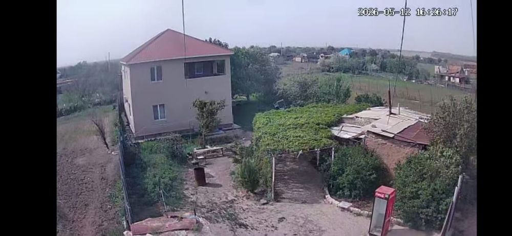 Дача на бугорках