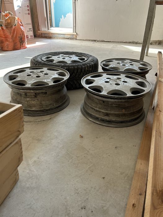 Продам диски на мерседес