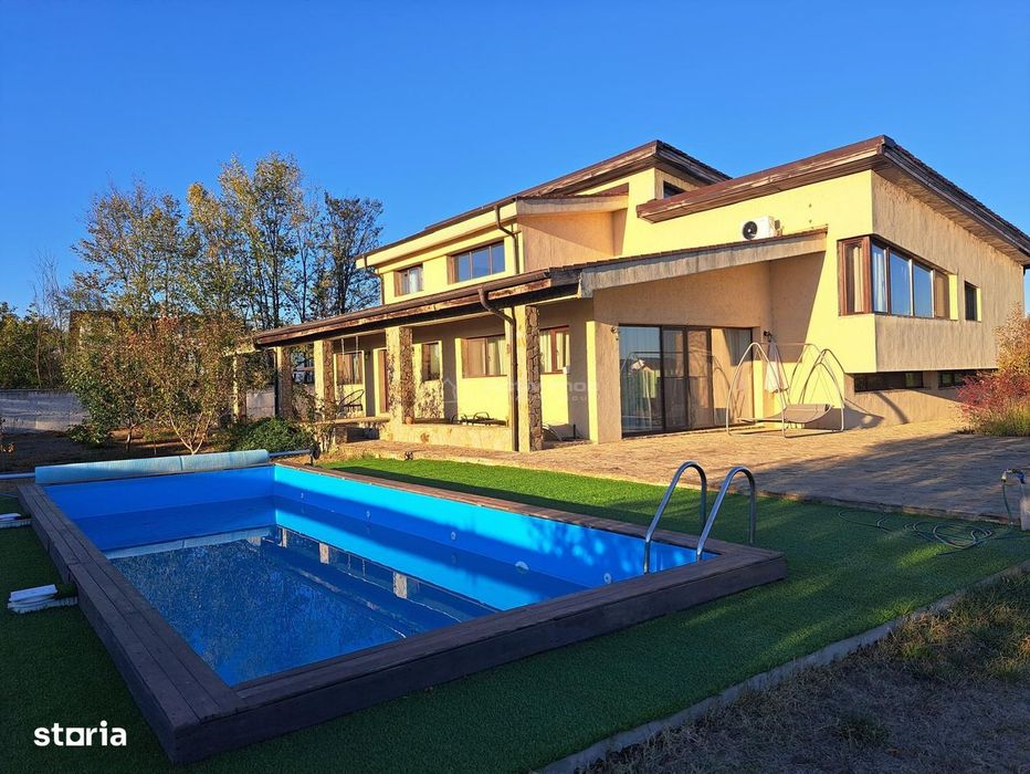 Casa cu piscina - Buftea - 8 camere - 4 bai - 620mp - 2500mp teren
