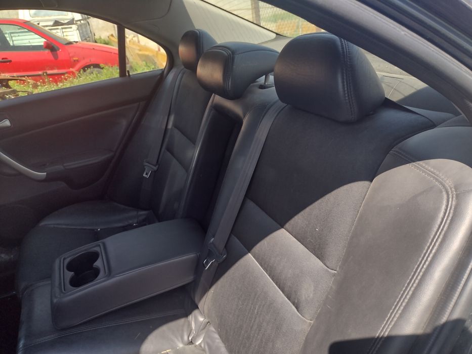 Продавам honda accord седма генерация 2.2 дизел на части