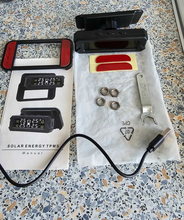 Sistem TPMS monitorizare presiune si temperatura roti