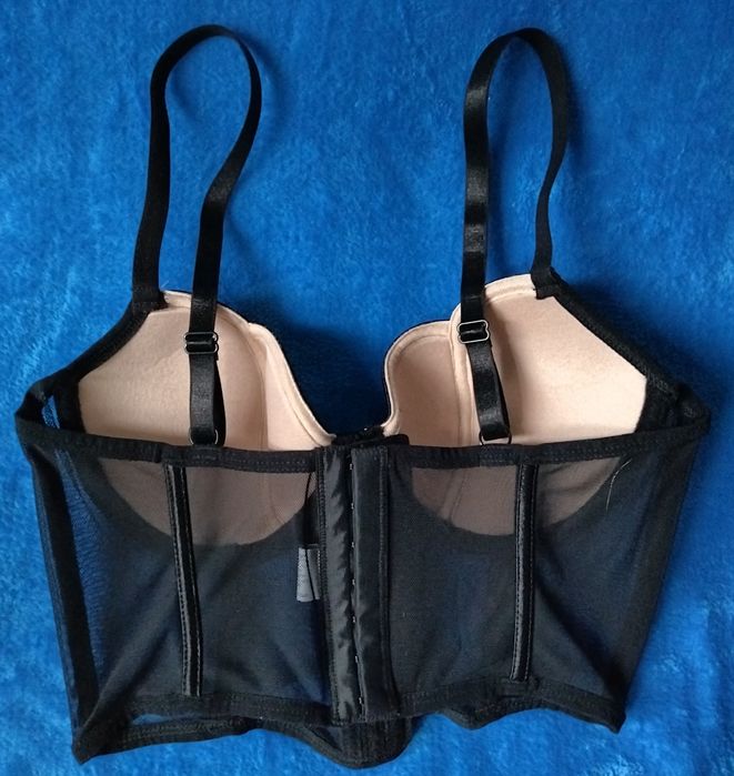 Продам красивый бюстгалтер!