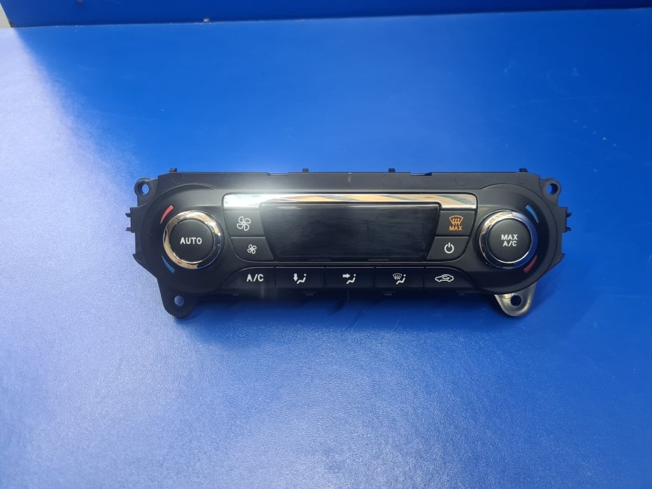 Panou Clima Ford Focus Mk3