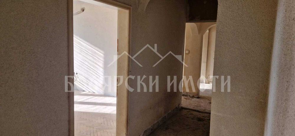 Продава се Тристаен апартамент в Велико Търново, Колю Фичето - 81 кв.м за 1407 €/кв.м - Снимка #5