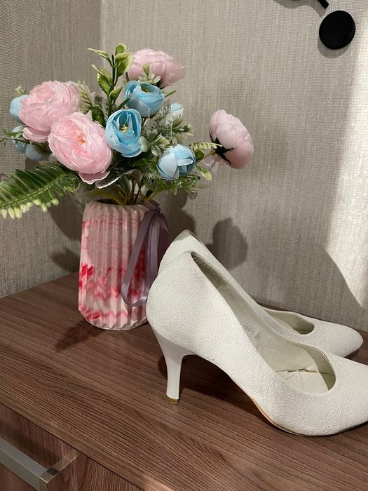 Свадебные туфли женские