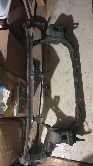 Рамка радиатора (телевизор) windom10