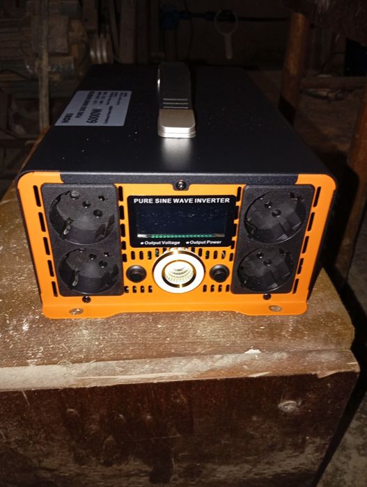 Инвертор чиста синусоида 6000 вата пикова мощнос 48 волта,. Чисто нов.