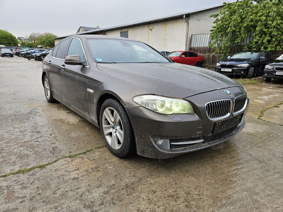 Far stanga dreapta bi-xenon adaptiv bmw f10 f11 non-lci