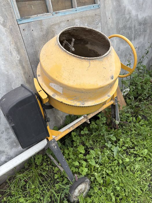 Продам бетономешалку