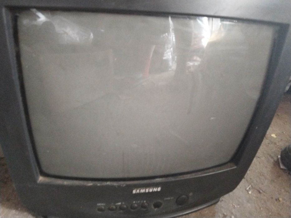 Продам телевизор б/у.