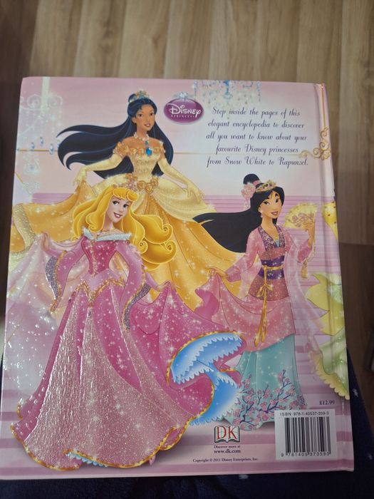 Книга Disney The Unlimited Guide to the Magical World