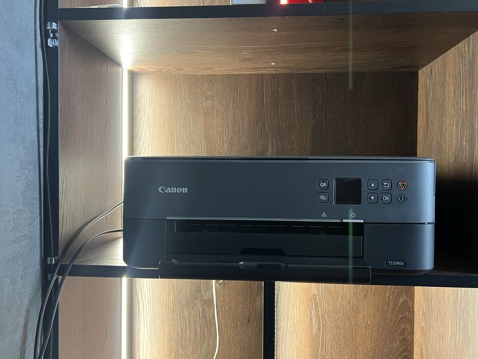 Новый цветной принтер.