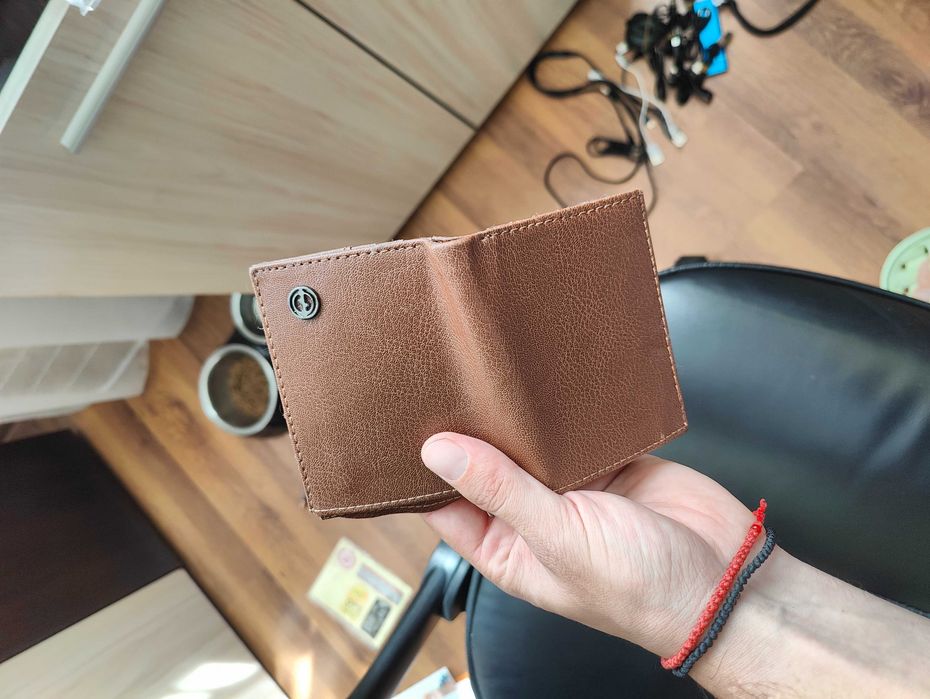 Чисто ново мъжко кяфяво портмоне DeFacto (унисекс)