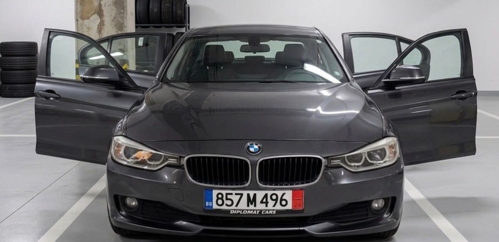 BMW 318D F30.
