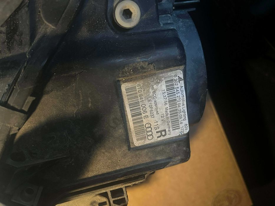 Audi Ауди Оригинален Десен Фар A5/S5 Фейслифт B8 (B8.5) - 8T0941006E