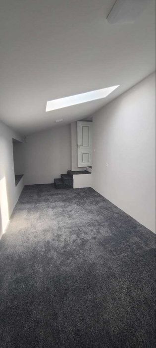 Продаётся 5-комнатная квартира 152 кв м дуплекс в Яшнабадском районе