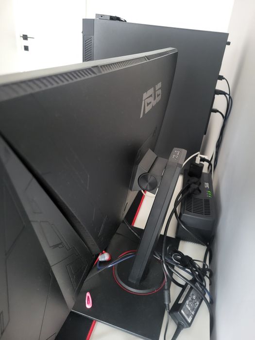 ASUS 27-диагональ, 165гЦ, срочно