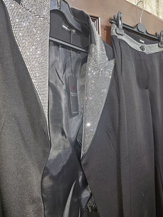 Дамски костюм/комплект