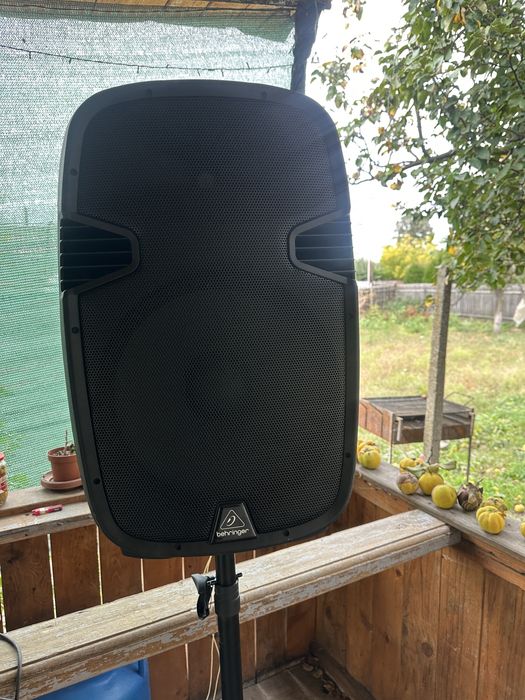 Sistem Audio de calitate,boxe de 15 inchi behringer