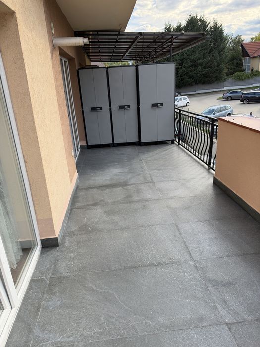 PF dau in chirie ap 2 camere cu parcare
