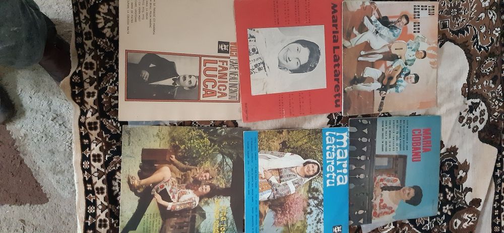 Placi vinil muzica ușoară și populara românească și internationala
