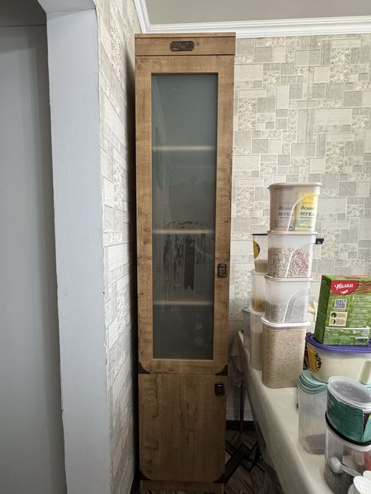 Шкаф книжный либо для др предметов