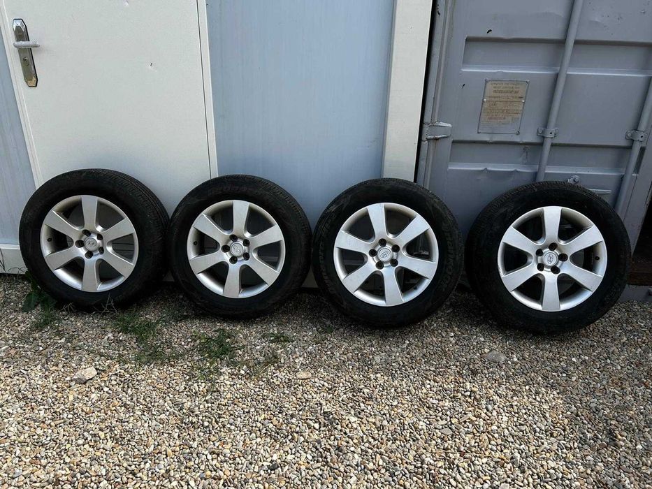 Set Roti Hyundai/Kia pe 18 Anvelope Vara Roti complete 235/60/18