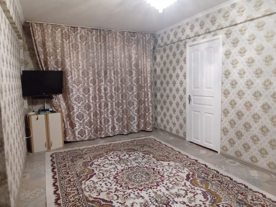 Сдаю квартиру по месячно